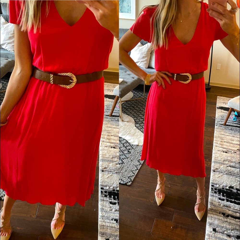 WAYF red midi short sleeve dress size S